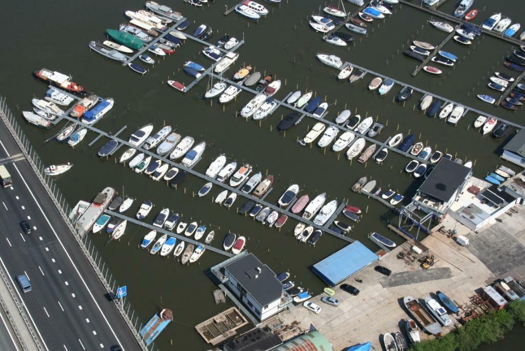 Ligplaatsen te Amsterdam, Watersport en Boten, Herfst, Binnen en Buiten