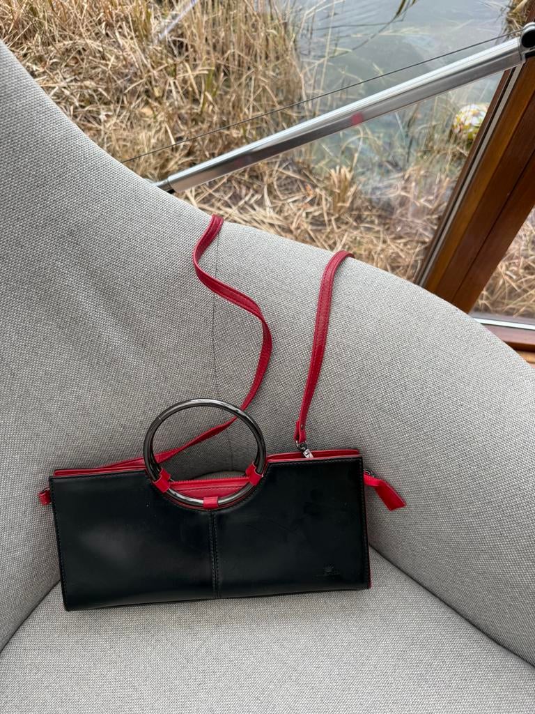 Handtas zwart/ rood, Sieraden, Tassen en Uiterlijk, Ophalen of Verzenden, Zo goed als nieuw, Zwart, Handtas