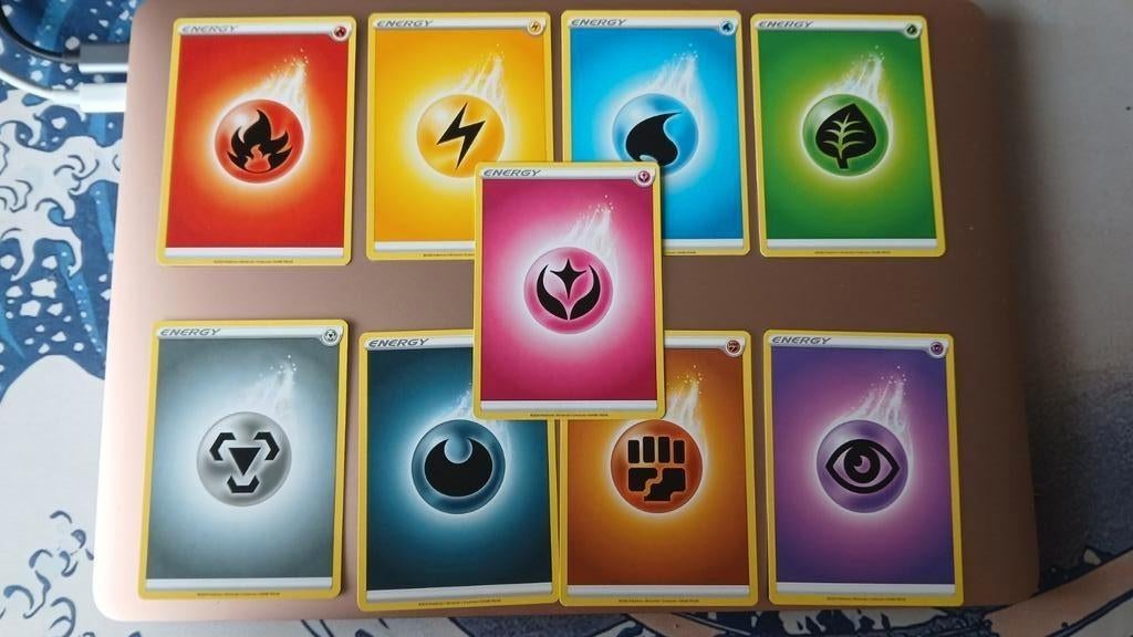2020 9 Pokemon Energy kaarten Nintendo Game Freak samen, Verzenden, Zo goed als nieuw, Meerdere kaarten