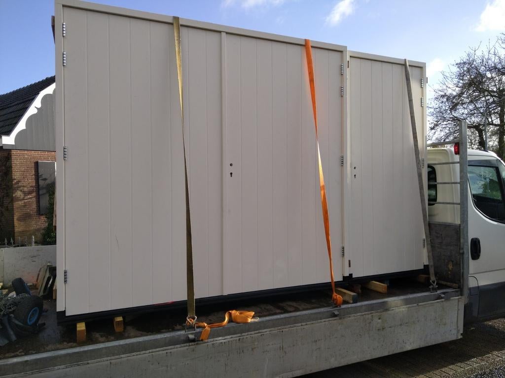 Kozijn met dubbele garage deuren, Ophalen, Nieuw, Buitendeur, Hout