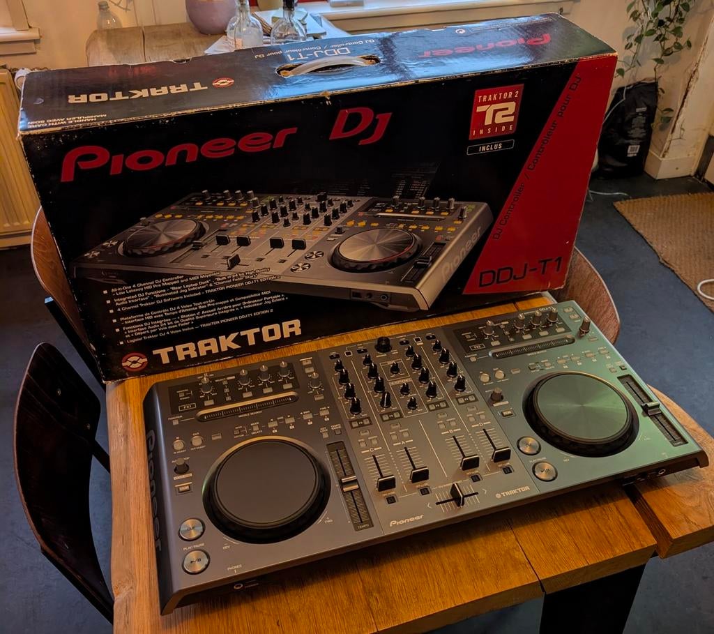 Pioneer DDJ-T1 Draaitafel + UDG Tas, Ophalen of Verzenden, Gebruikt, Draaitafel, Pioneer