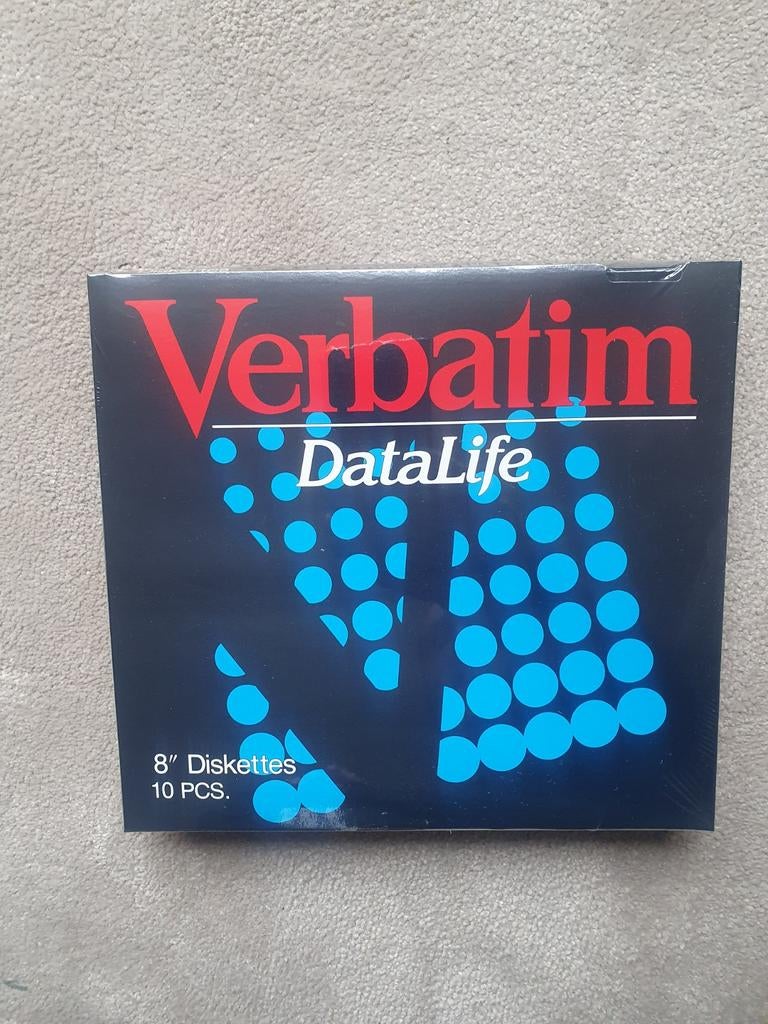 8 inch floppy diskettes gesealed!, Ophalen of Verzenden