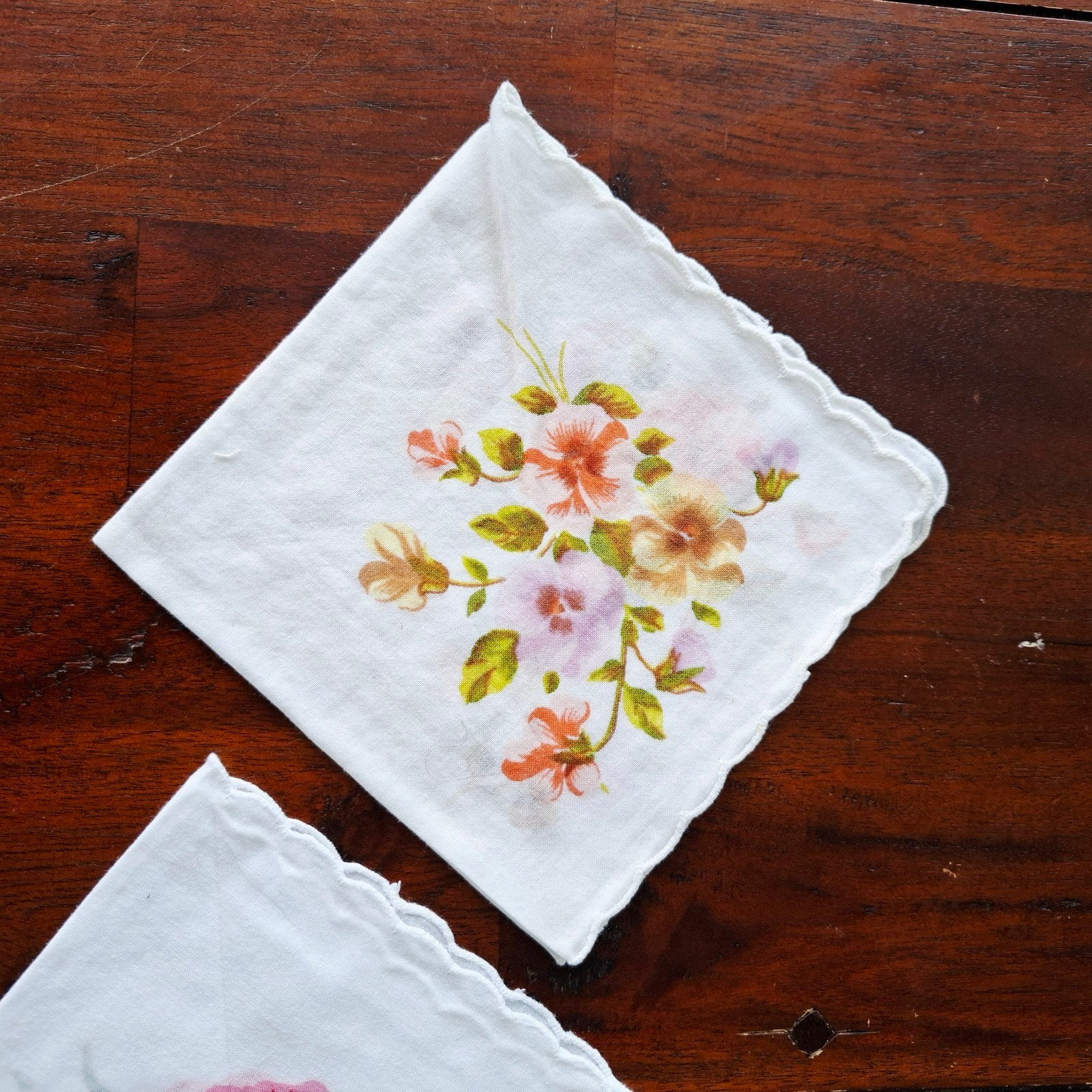 Vintage zakdoekje met bloemmotief, Ophalen of Verzenden