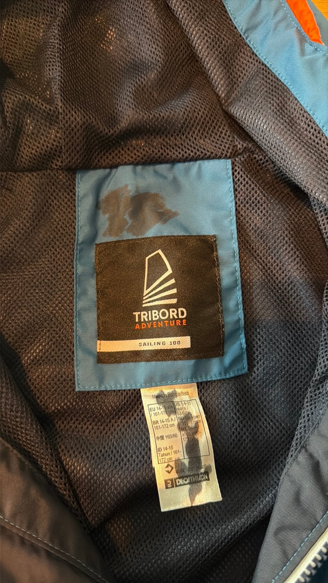 Mooie zeiljas, tribord adventure, decathlon, maat 161-172 cm, Ophalen, Zo goed als nieuw