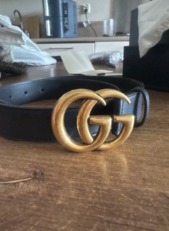 Gucci GG Marmont riem - Zwart leer met gouden gesp, Huizen en Kamers