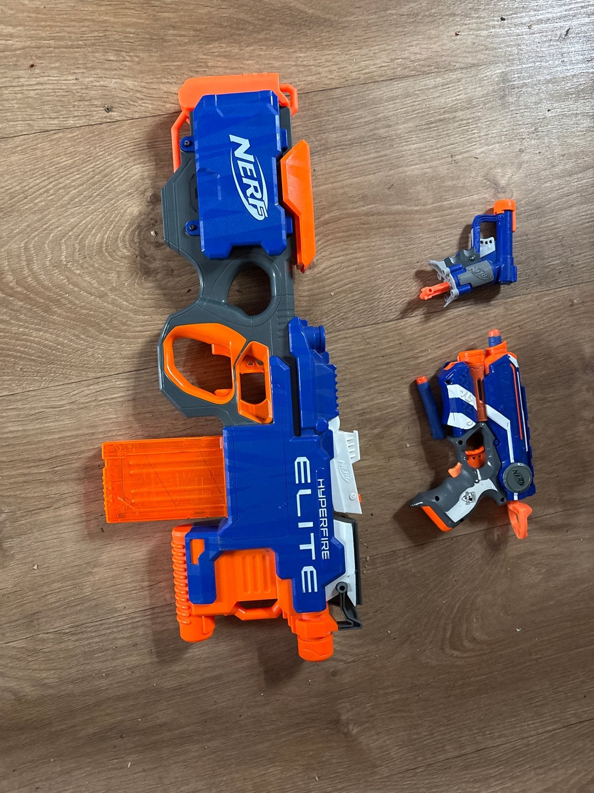 Nerf Elite Hyperfire en 2 kleinere Nerf pistolen, Ophalen of Verzenden, Gebruikt, Jongen of Meisje