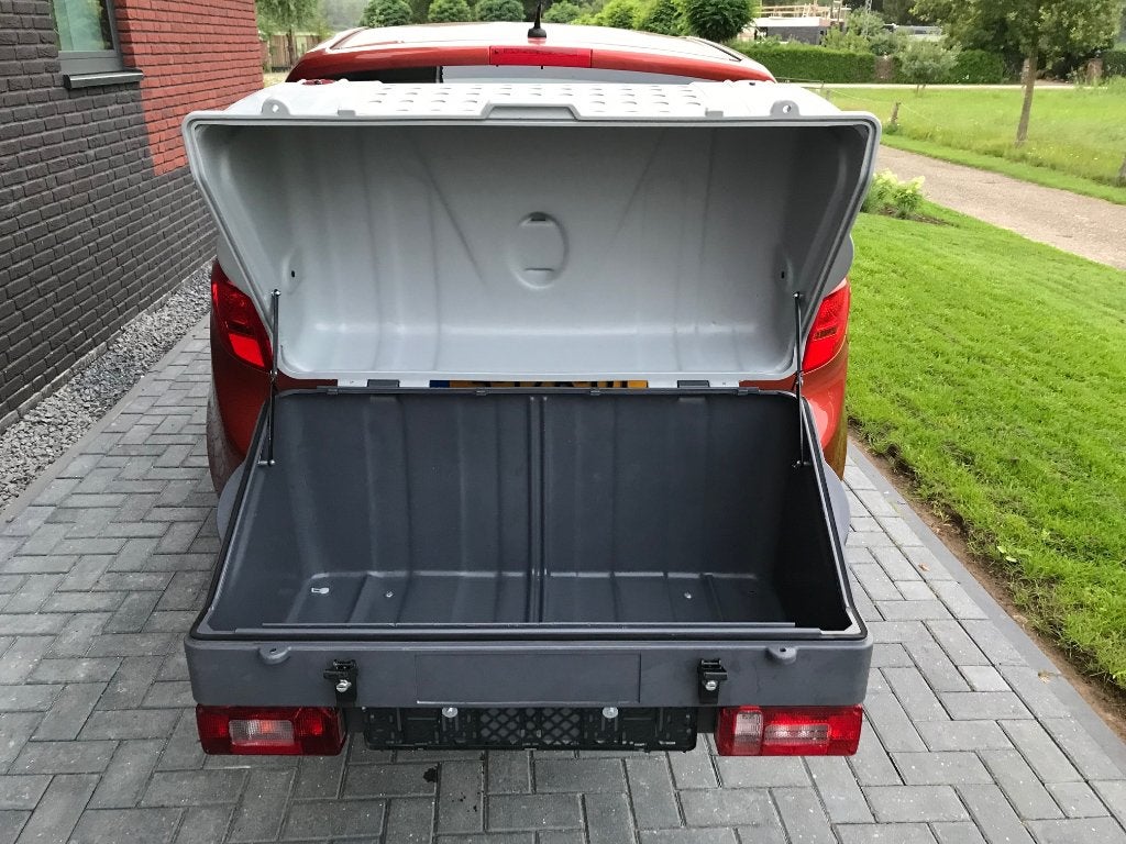 Te huur bagagebox 350 liter voor op de trekhaak., Auto diversen, Dakkoffers, Ophalen, Zo goed als nieuw