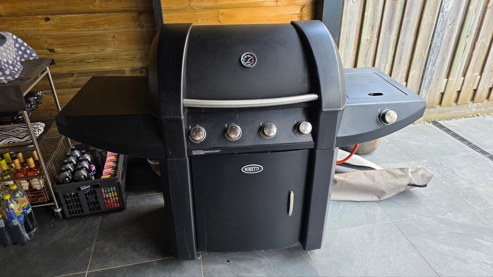 Boretti gasbarbecue met hoes, Ophalen, Gebruikt, Boretti