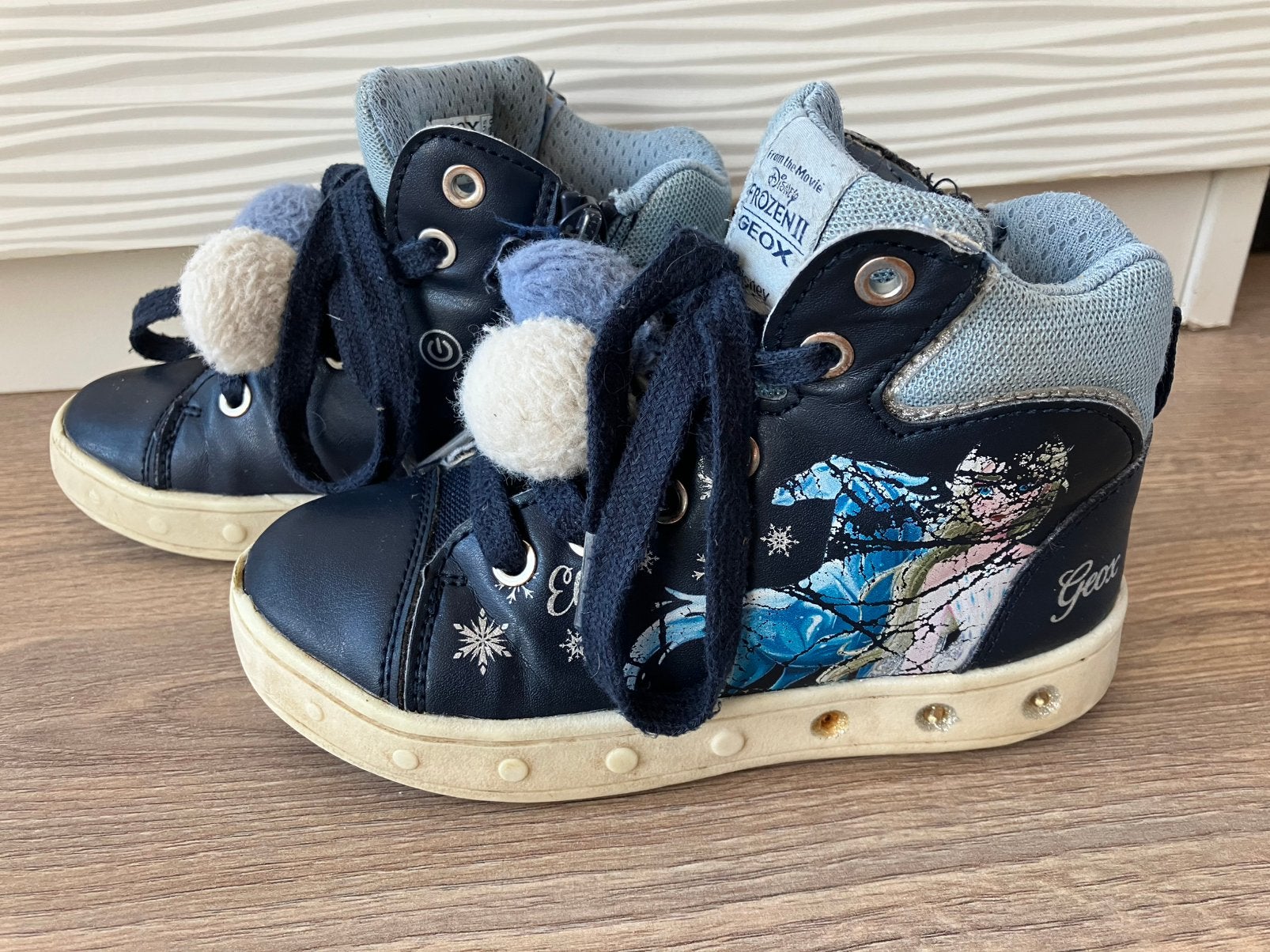 Geox frozen sneakers 27 (zie foto’s), Ophalen of Verzenden, Zo goed als nieuw, Meisje, Schoenen