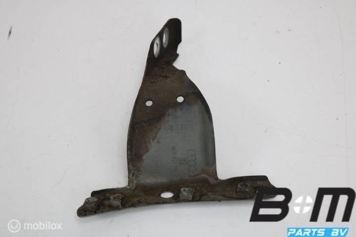 Spatschermsteun rechts Audi A4 8E B7 8E0821136A, Gebruikt