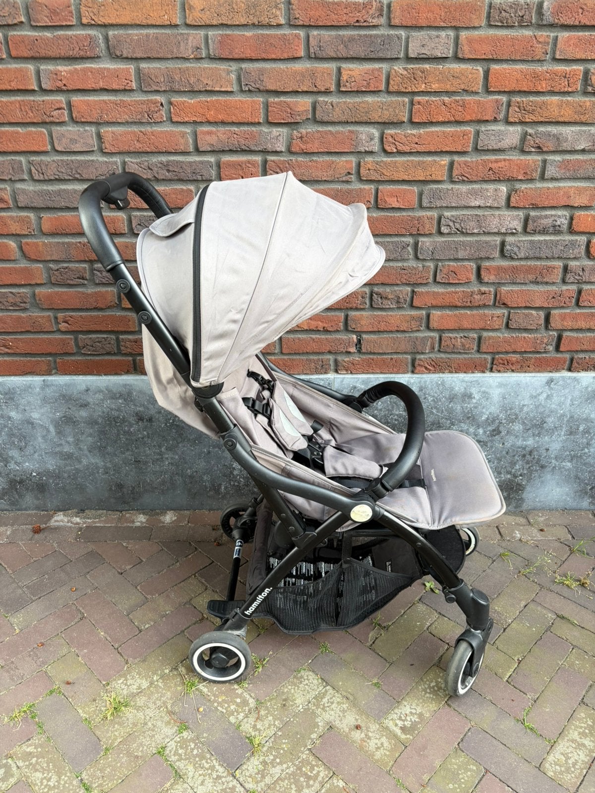 Handige Hamilton buggy – Inclusief draagtas en bekerhouder!, Ophalen, Zo goed als nieuw, Verstelbare rugleuning