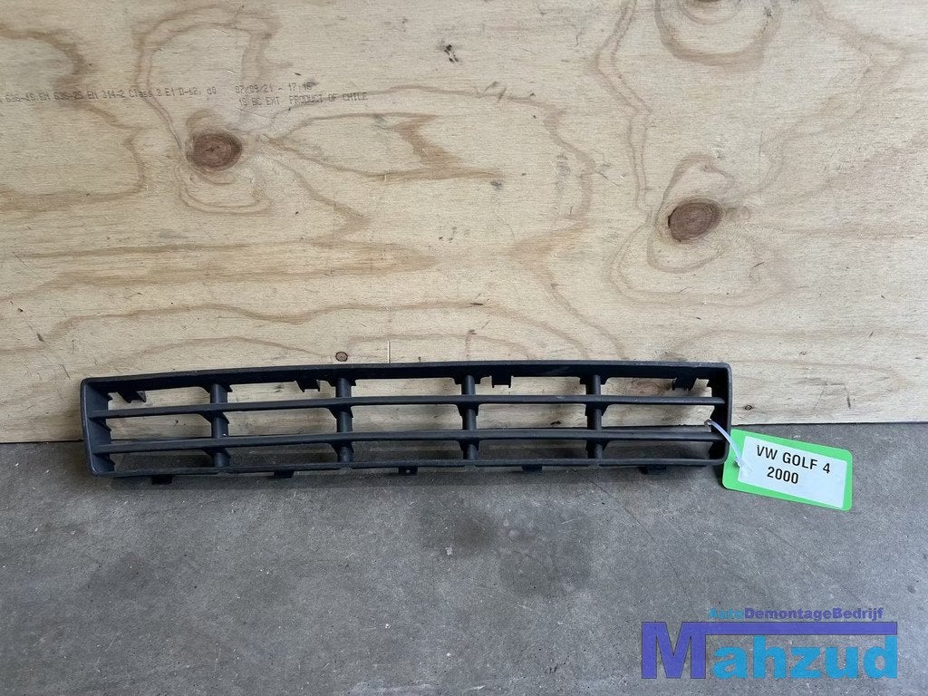 VW GOLF 4 Bumper grille rooster 1998-2003, Auto-onderdelen, Gebruikt, Volkswagen, Volkswagen AG, Bumper