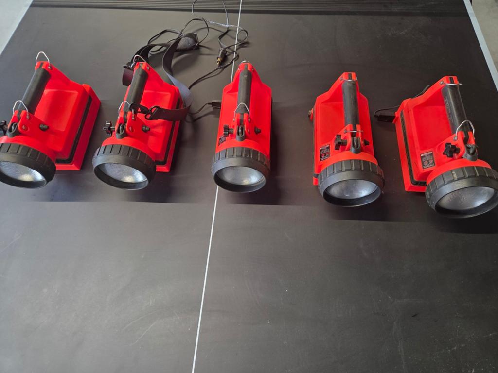 Stream light litebox lite box zaklamp bedrijfswagen, Ophalen