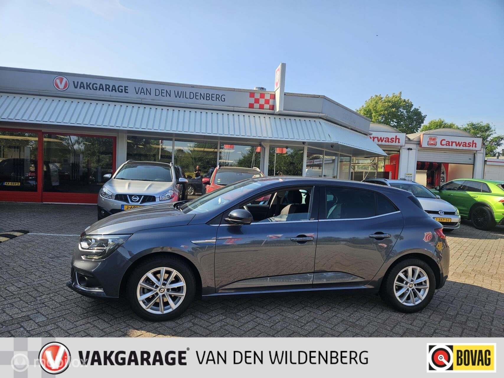 Renault Megane 1.2 TCe Limited, Auto's, Renault, Gebruikt, Euro 6, 4 cilinders, 132 pk