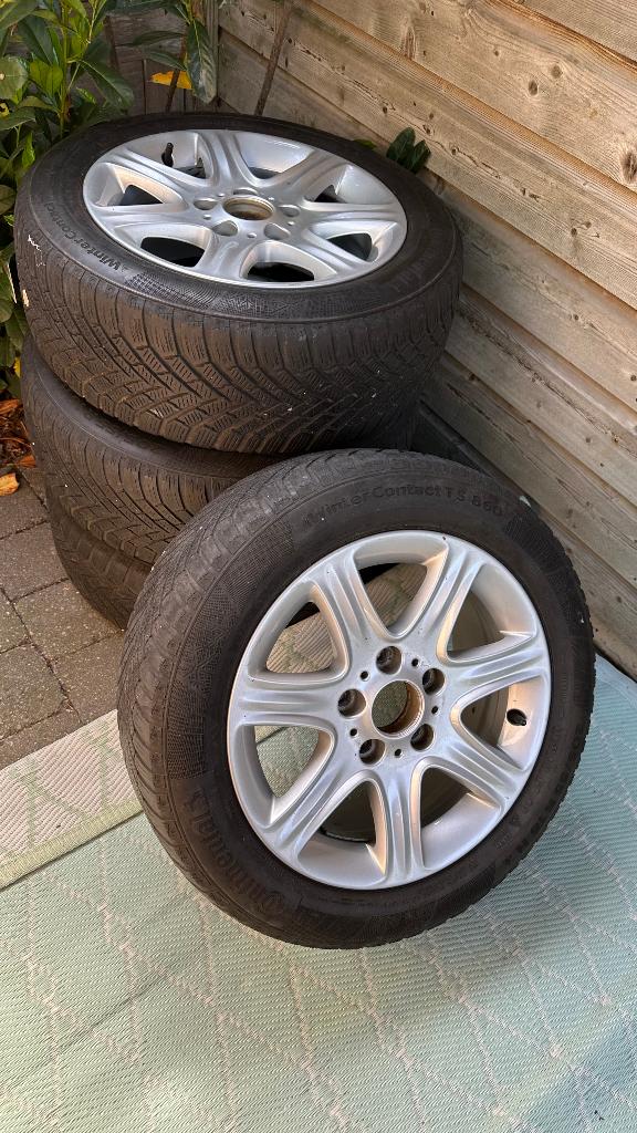 BMW 1 Serie winterset / velgenset 16 inch, Auto diversen, Overige Auto diversen, Ophalen