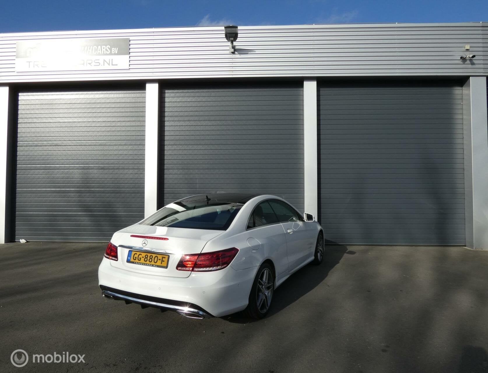 Mercedes E-klasse Coupé 200/LAGE KMSTAND NAP/100%onderhoude, Auto's, Mercedes-Benz, Automaat, Achterwielaandrijving, Euro 6, 4 cilinders