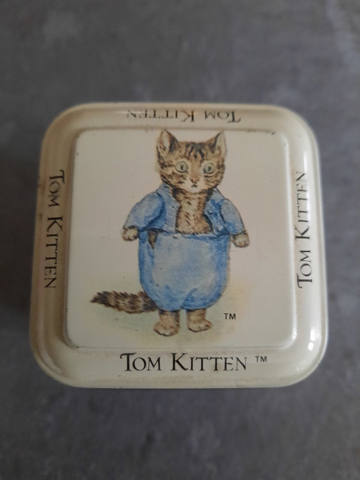 Leuk klein blikje Tom Kitten
Van Hunkydory, Ophalen of Verzenden, Gebruikt, Overige