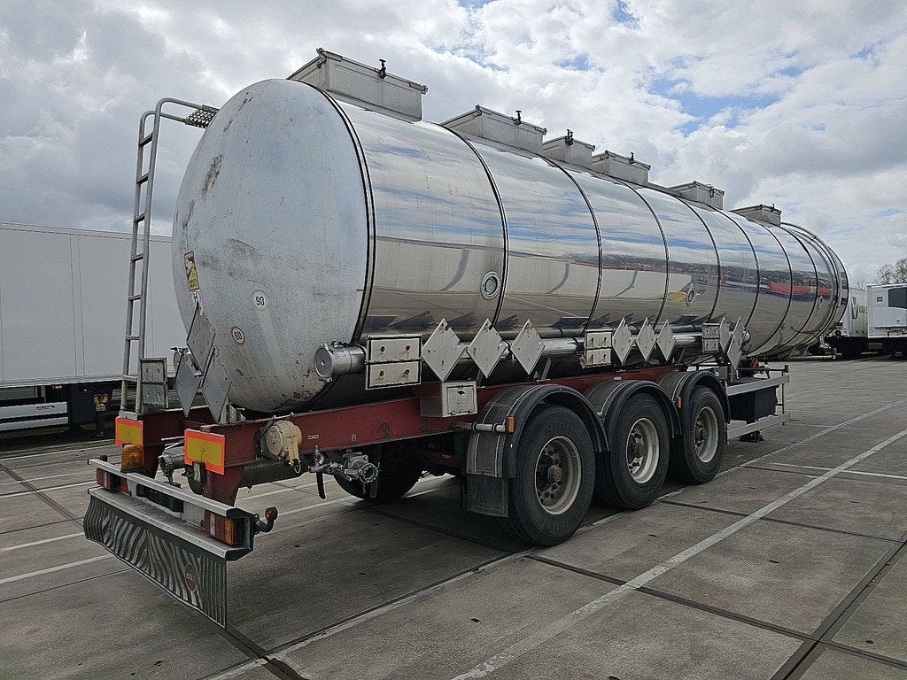MAGYAR SR 34 SDC chemical 3 comp 38m3, Auto's, Vrachtwagens, Overige kleuren, Bedrijf, Aanhangers en Opleggers, Te koop