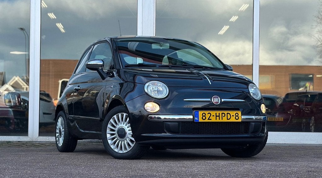 Fiat 500 1.2i Lounge 1e Eigenaar Schuif/Kantel dak Navigatie, Voorwielaandrijving, Gebruikt, 1242 cc, 4 cilinders