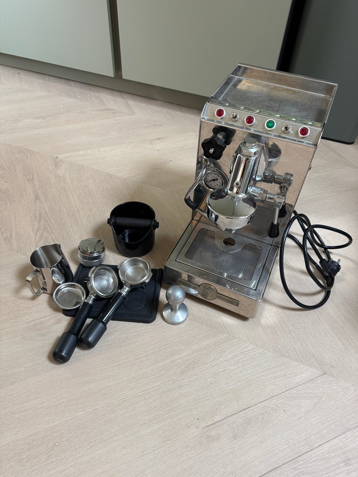 BFC Perfetta / Arte di Vittoria E61 espressomachine + access, Ophalen, Espresso apparaat, Gemalen koffie, Zo goed als nieuw