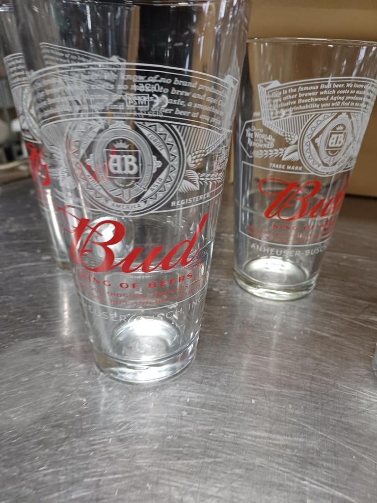 bierglazen  bud bierglas bier glas bud, Ophalen of Verzenden, Nieuw, Bierglas