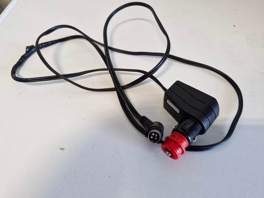 12v voeding via sigaret aansteker, max 7,5 A, Ophalen of Verzenden