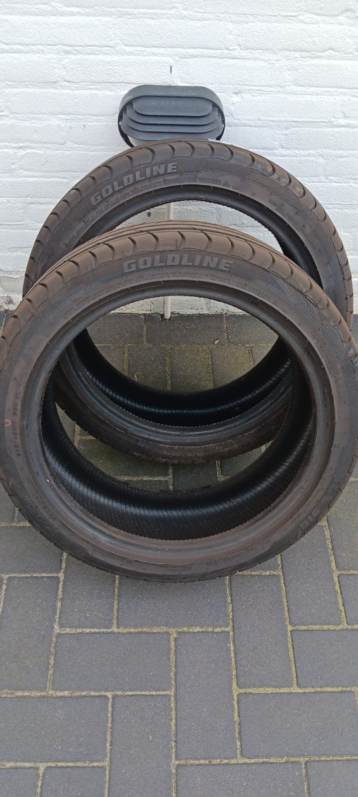2x 205/45-17 99w banden 7mm, Ophalen, Gebruikt, 17 inch, 205 mm
