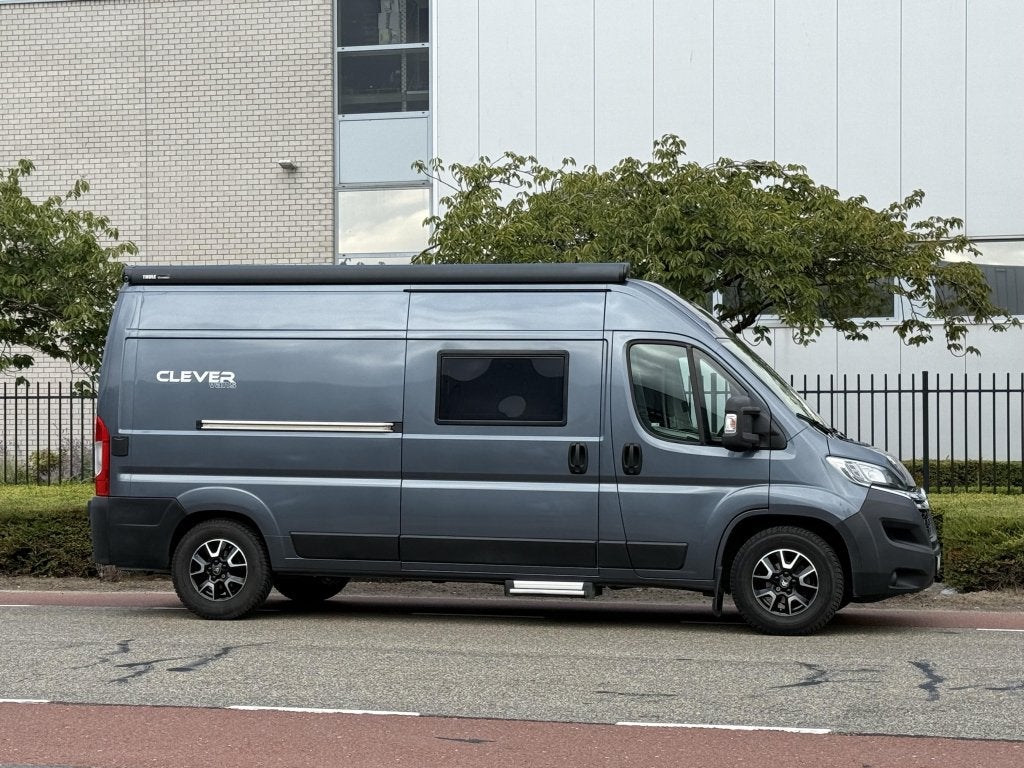 Clever Move 600 2021 44.000KM 140PK, Caravans en Kamperen, Campers, Overige merken, Ringverwarming, Koelkast, Tot en met 2