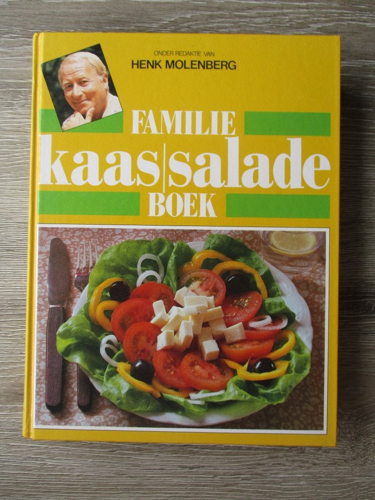 Familie kaas/salade boek - Henk Molenberg, Ophalen of Verzenden, Gelezen, Nederland en België