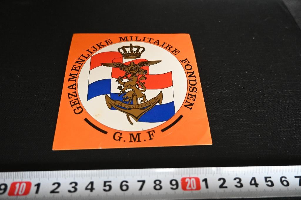sticker Leger Gezamelijke Militaire Fondsen G.M.F.  GW509, Ophalen, Zo goed als nieuw