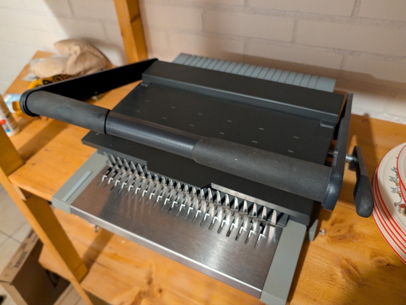 MultiBind 220 Bindmachine met CombBind ringen, Ophalen, Gebruikt