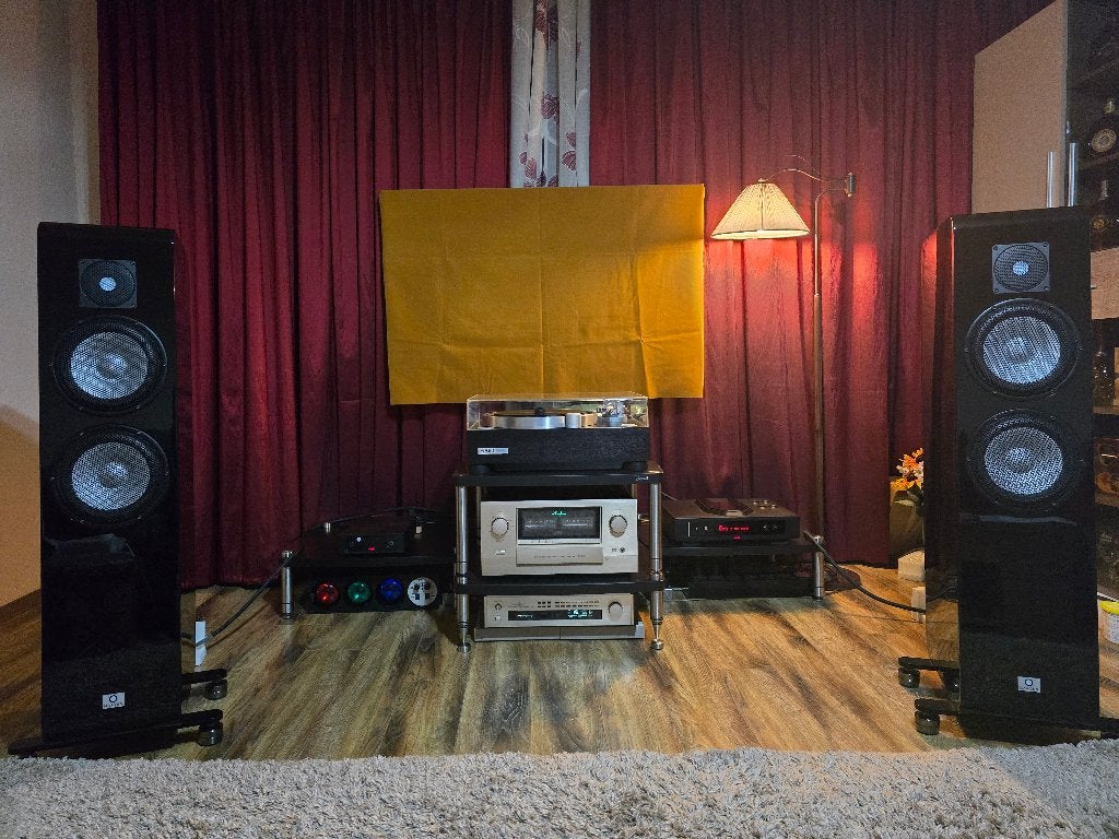 Accuphase E800/Marten Django L/Rega IsisValve/Yamaha GT2000, Zo goed als nieuw, 120 watt of meer, Stereo, Ophalen