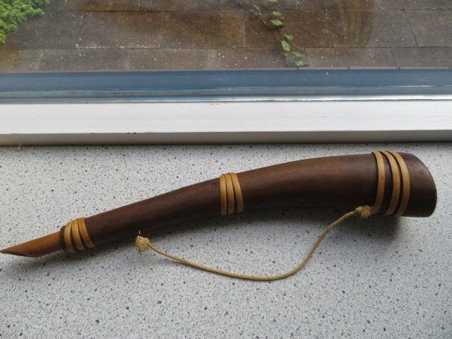 Alpenhoorn of midwinterhoorn hoorn hout meet ca 50 cm, Muziek en Instrumenten, Blaasinstrumenten | Hoorns, Ophalen of Verzenden