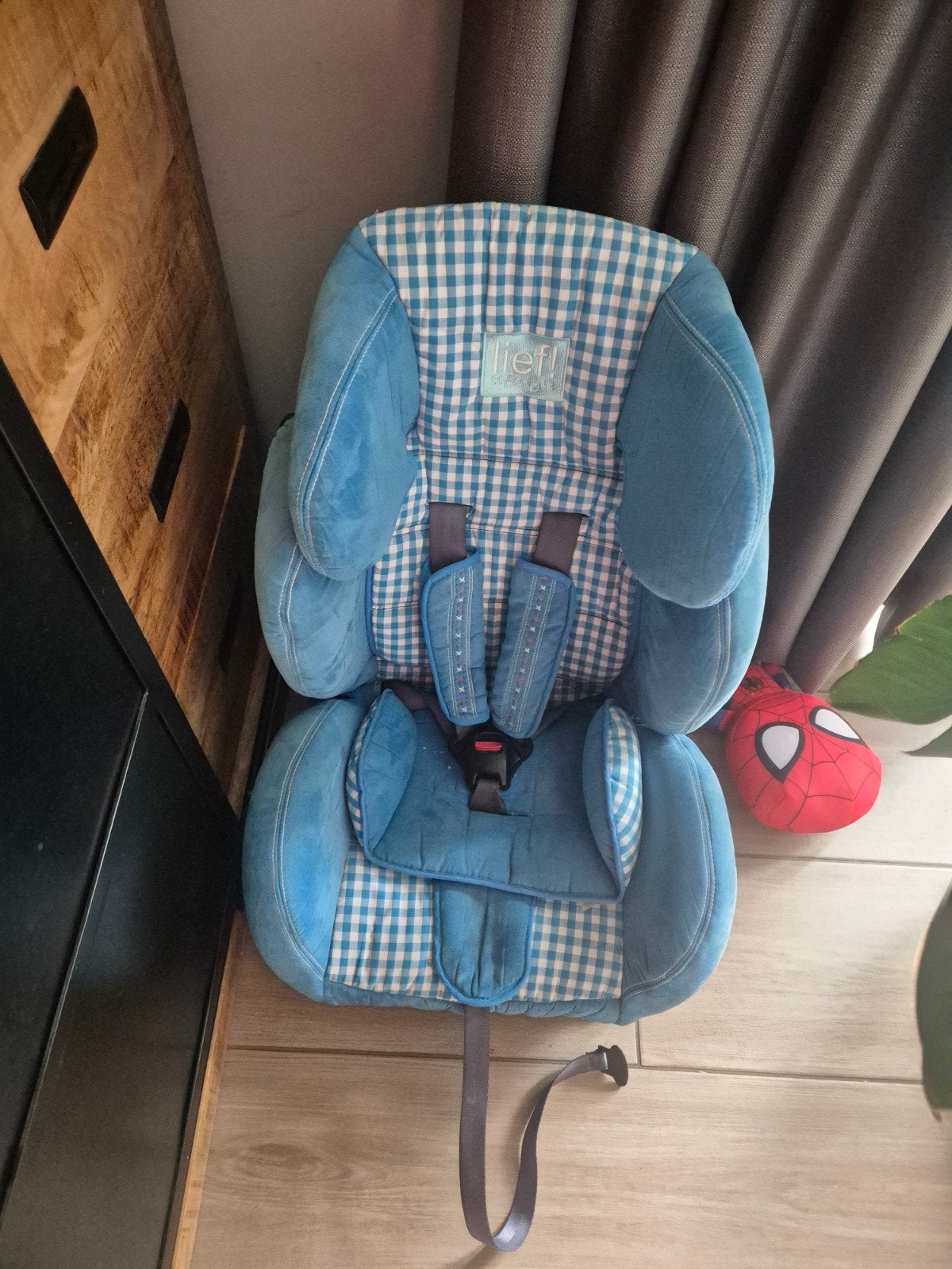 Lief! Kinderstoel tot 12 jaar - Blauw geruit, Kinderen en Baby's, Autostoeltjes, Ophalen