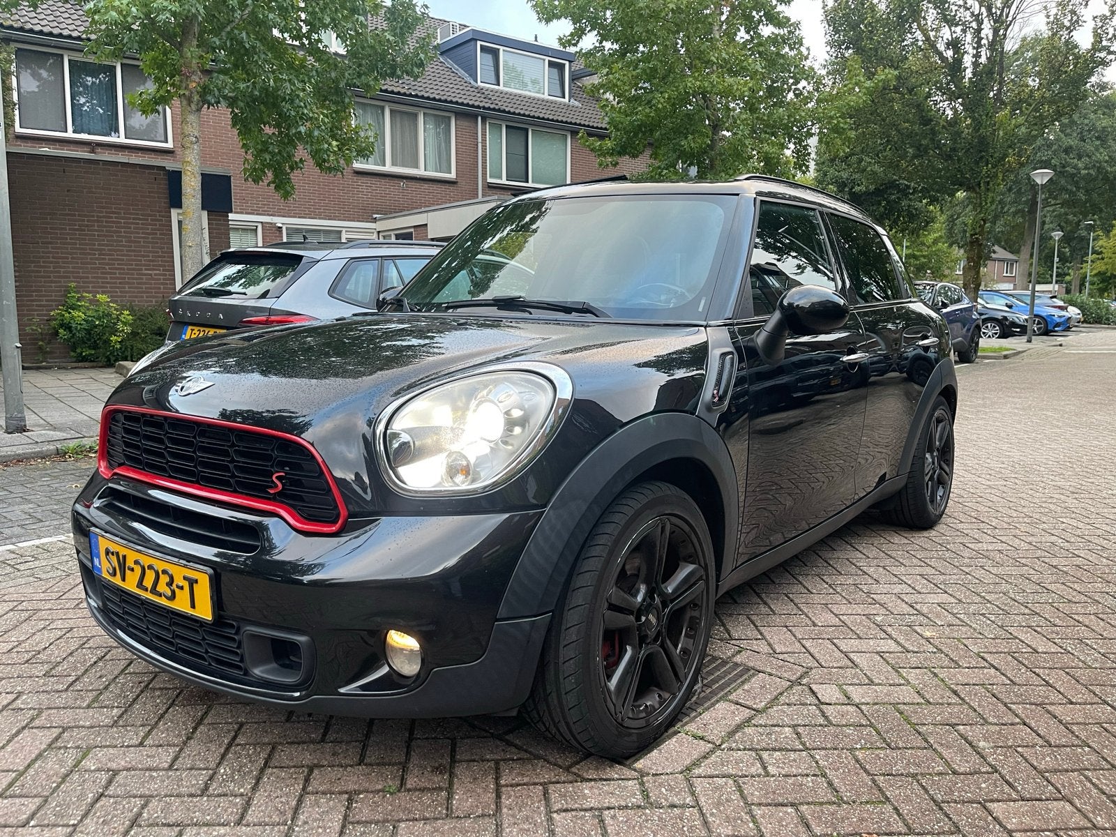 Foto 7 van Mini Countryman 1.6 Cooper S All4 AUT 2010 Zwart