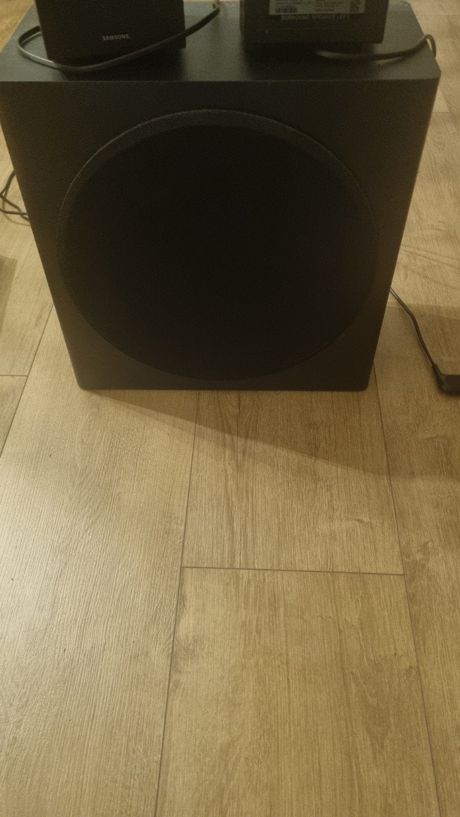 Foto 6 van Samsung HW-Q930B Soundbar met subwoofer en achterspeakers
