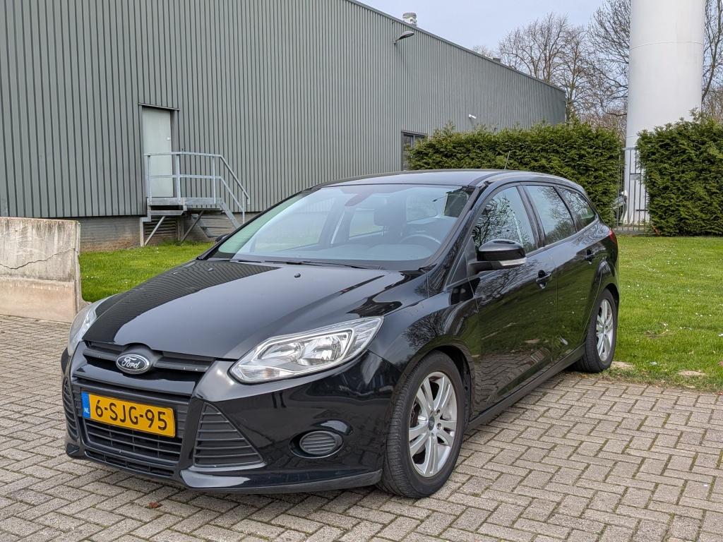 Ford FOCUS Wagon 1.6 TDCI ECO. L. Tr. (bj 2013), Gebruikt, 4 cilinders, Zwart, Origineel Nederlands