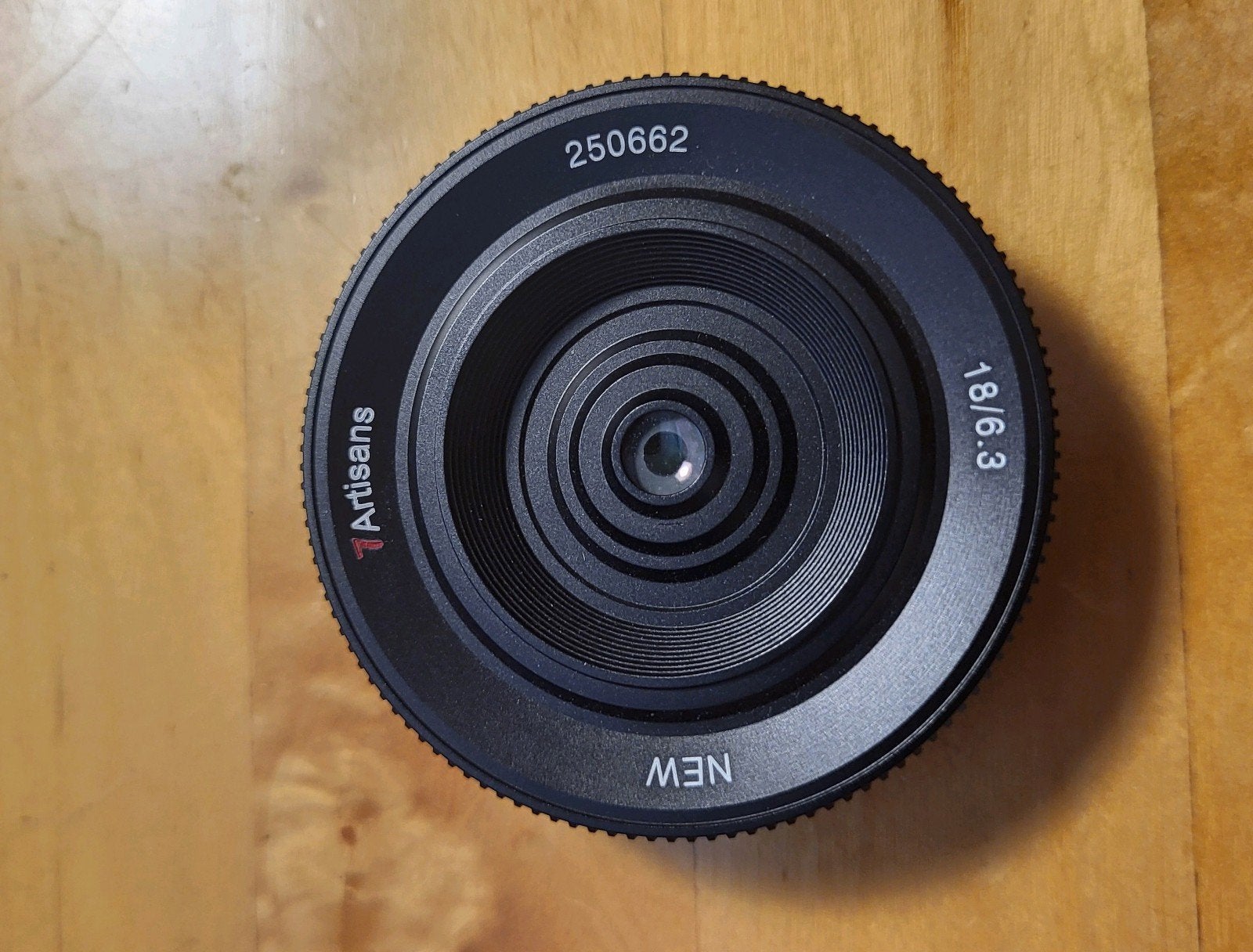 7Artisans M43 UFO lens 18mm, Audio, Tv en Foto, Fotografie | Lenzen en Objectieven, Overige merken, Nieuw, Ophalen of Verzenden