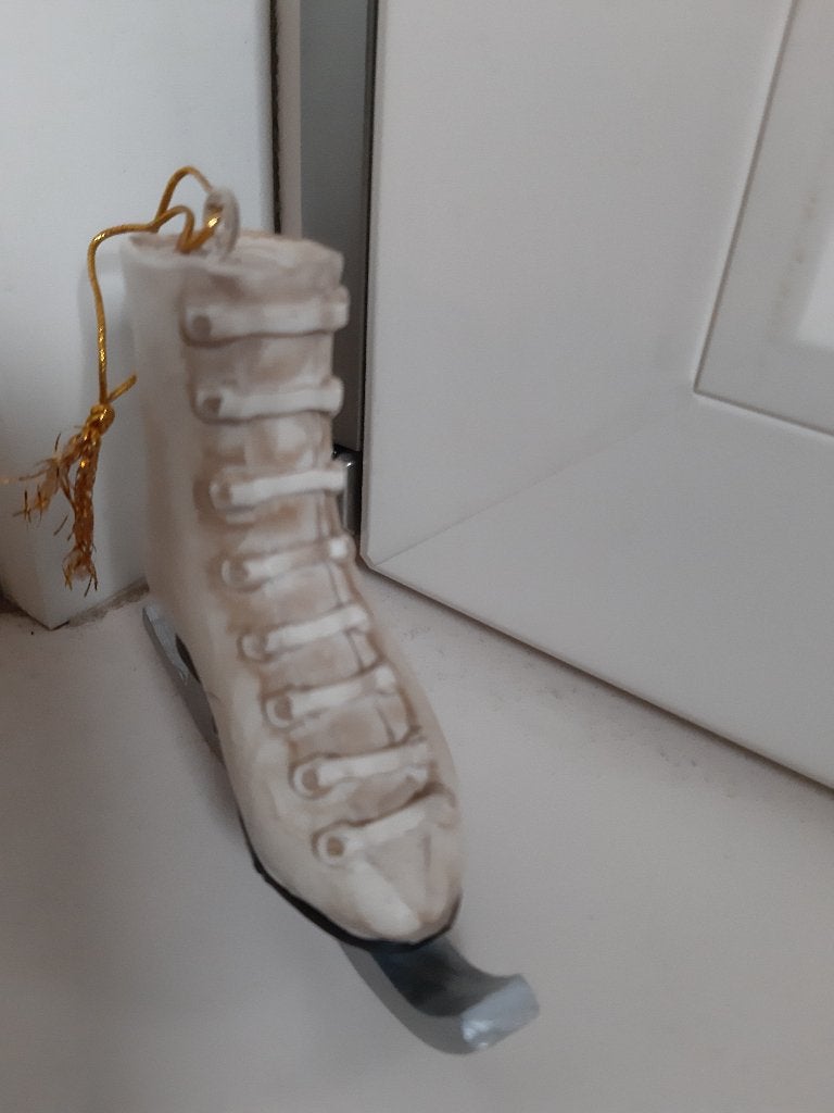Kerstboomhanger: Stenen Kunstschaats. (nieuw), Verzenden, Nieuw