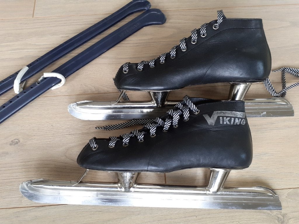 Nette hoge geslepen Viking schaatsen mt 39 met beschermers, Viking, Gebruikt, Ophalen of Verzenden, Noren