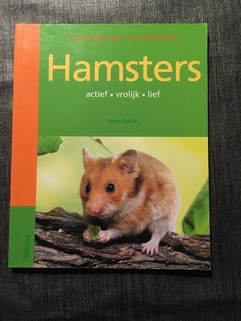 Hamsters, Boeken, Dieren en Huisdieren, Ophalen of Verzenden, Zo goed als nieuw, Konijnen of Knaagdieren