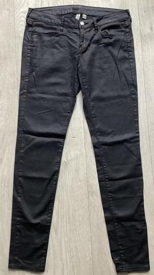 Zwarte spijkerbroek jeans maat 40 van MANGO, Mango, Zwart, Ophalen of Verzenden, Zo goed als nieuw