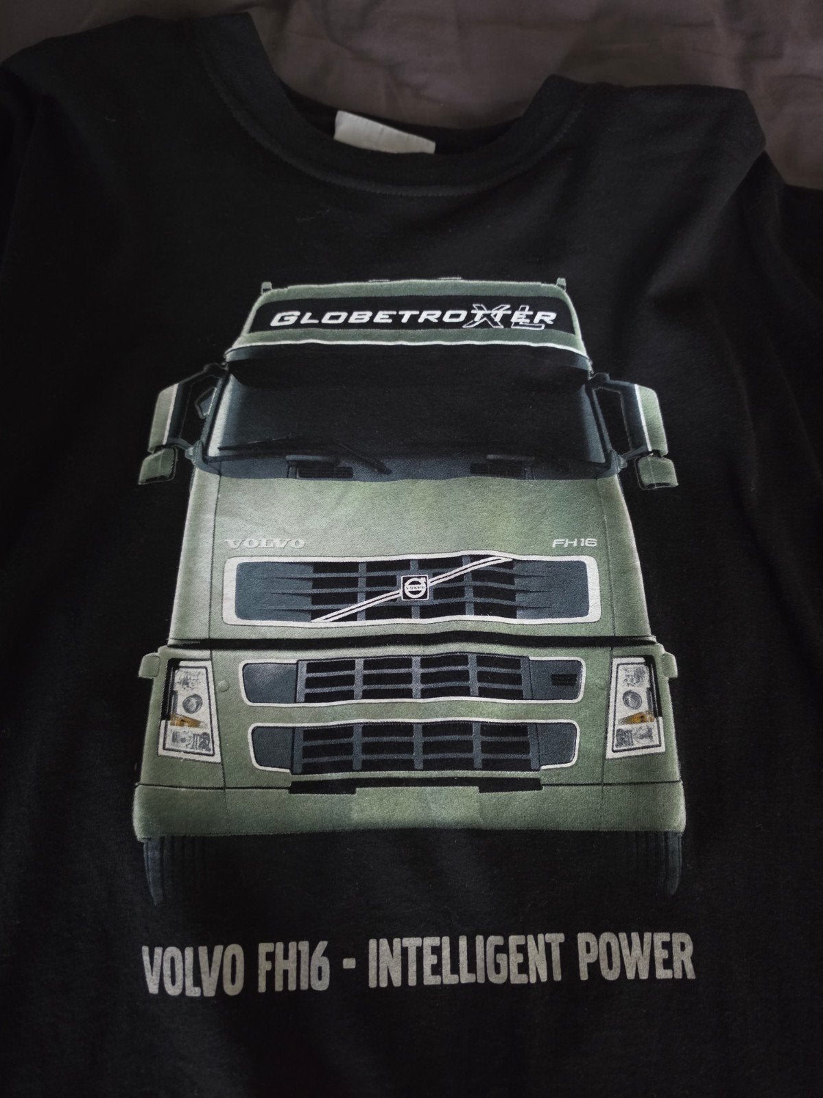 Volvo FH16 Intelligent Power T-shirt XXL - Officieel product, Ophalen of Verzenden, Nieuw, Volvo