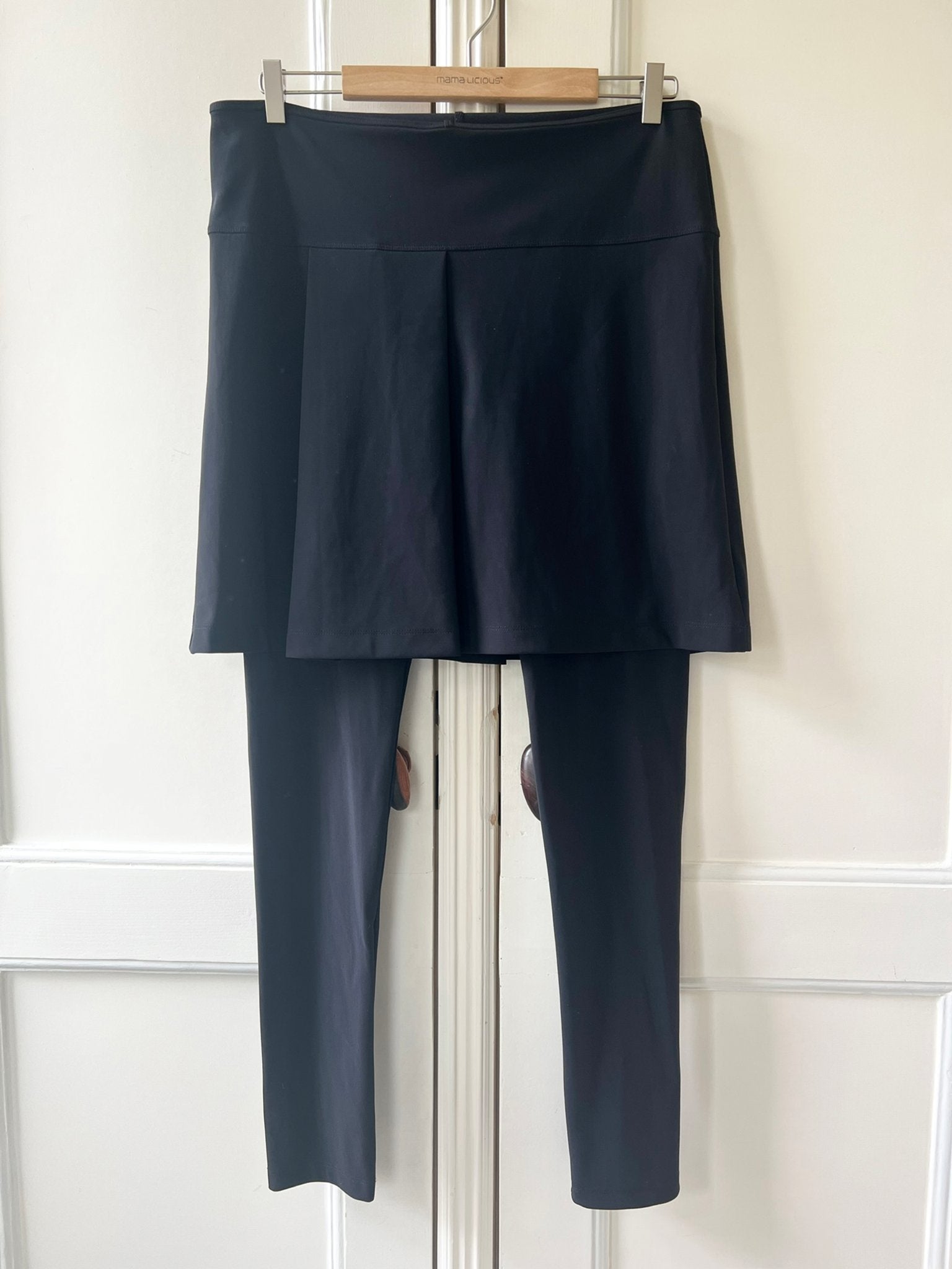 Sarah Pacini rokje met broek aan elkaar - Maat 3, P, Zwart, P, Ophalen of Verzenden
