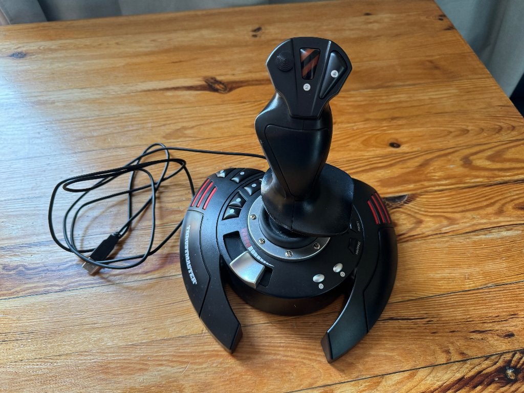 Thrustmaster Flight Stick X v4, Computers en Software, Ophalen of Verzenden, Zo goed als nieuw, Thustmaster