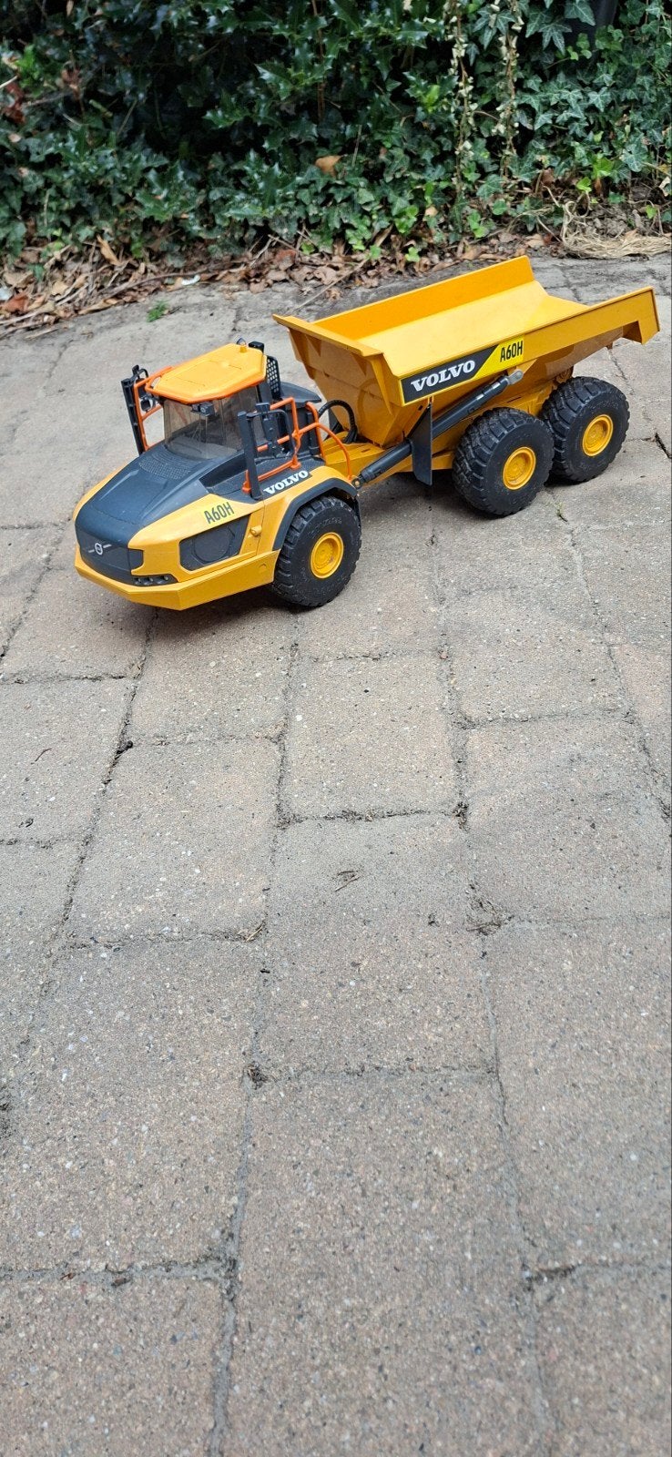 Volvo A60H Dumper Speelgoedtruck, Ophalen of Verzenden, Zo goed als nieuw