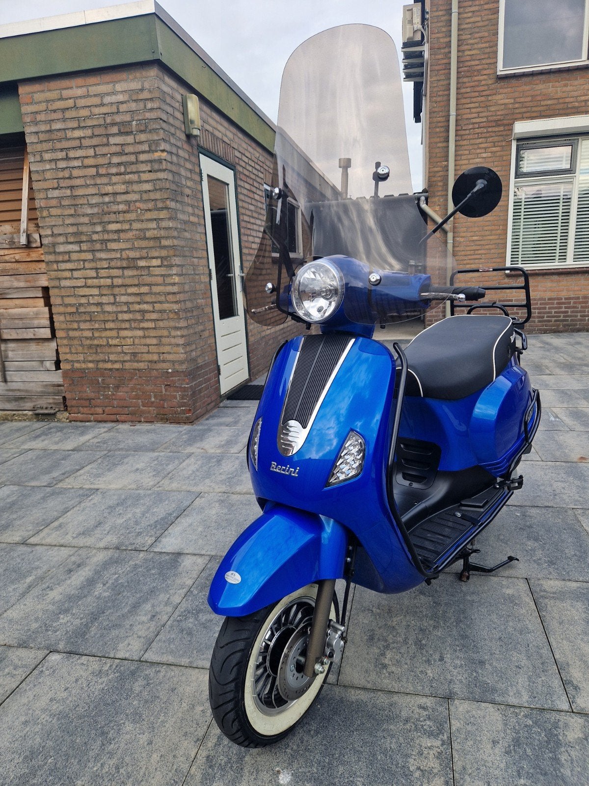 Berini napoli. Maar 1500 km gereden, Ophalen of Verzenden, Zo goed als nieuw, Benzine, Overige merken