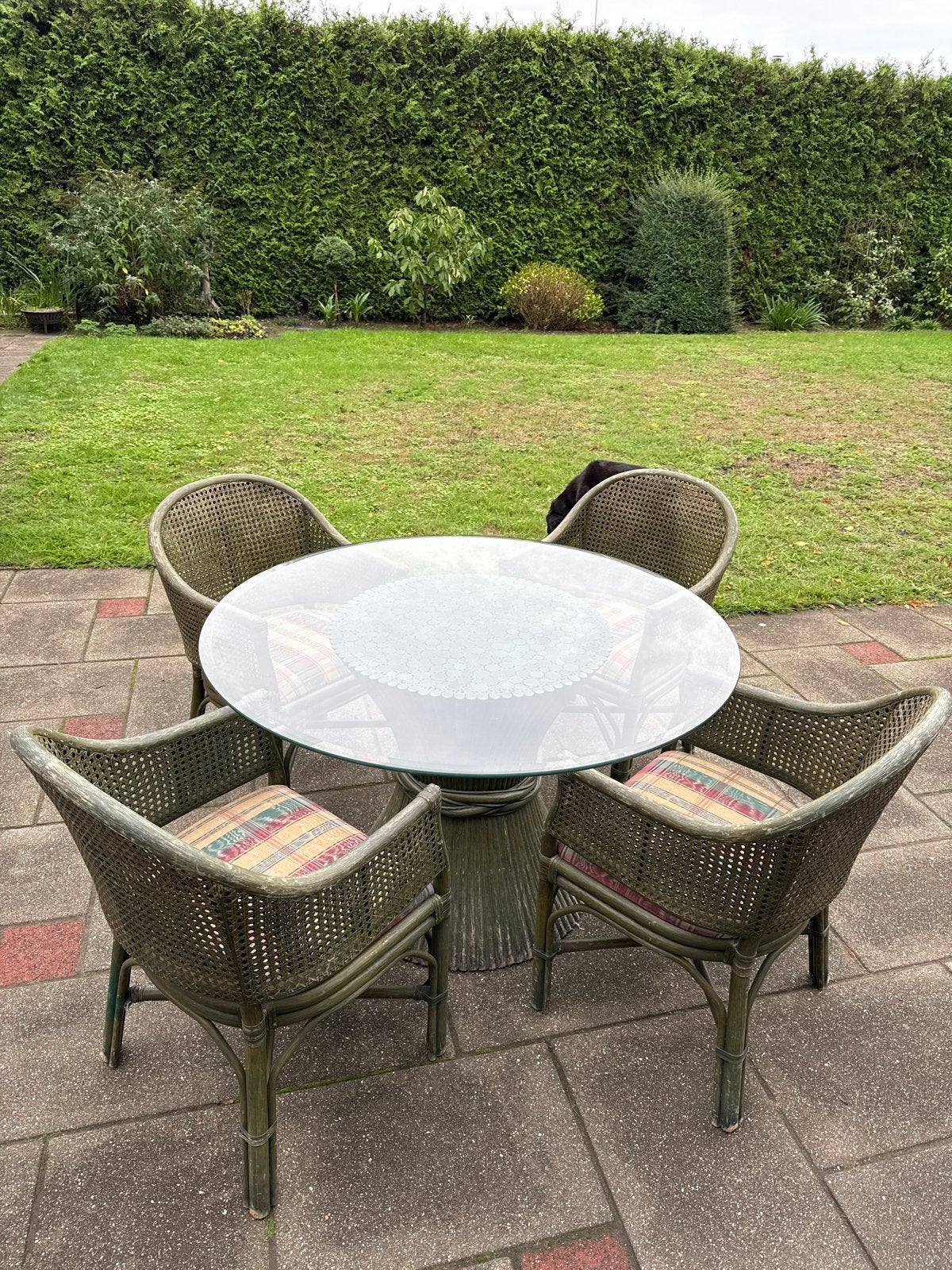 Maugrion 1980 Rotan set met glazen tafel en 4 stoelen, Ophalen, 4 zitplaatsen, Gebruikt, Eettafel