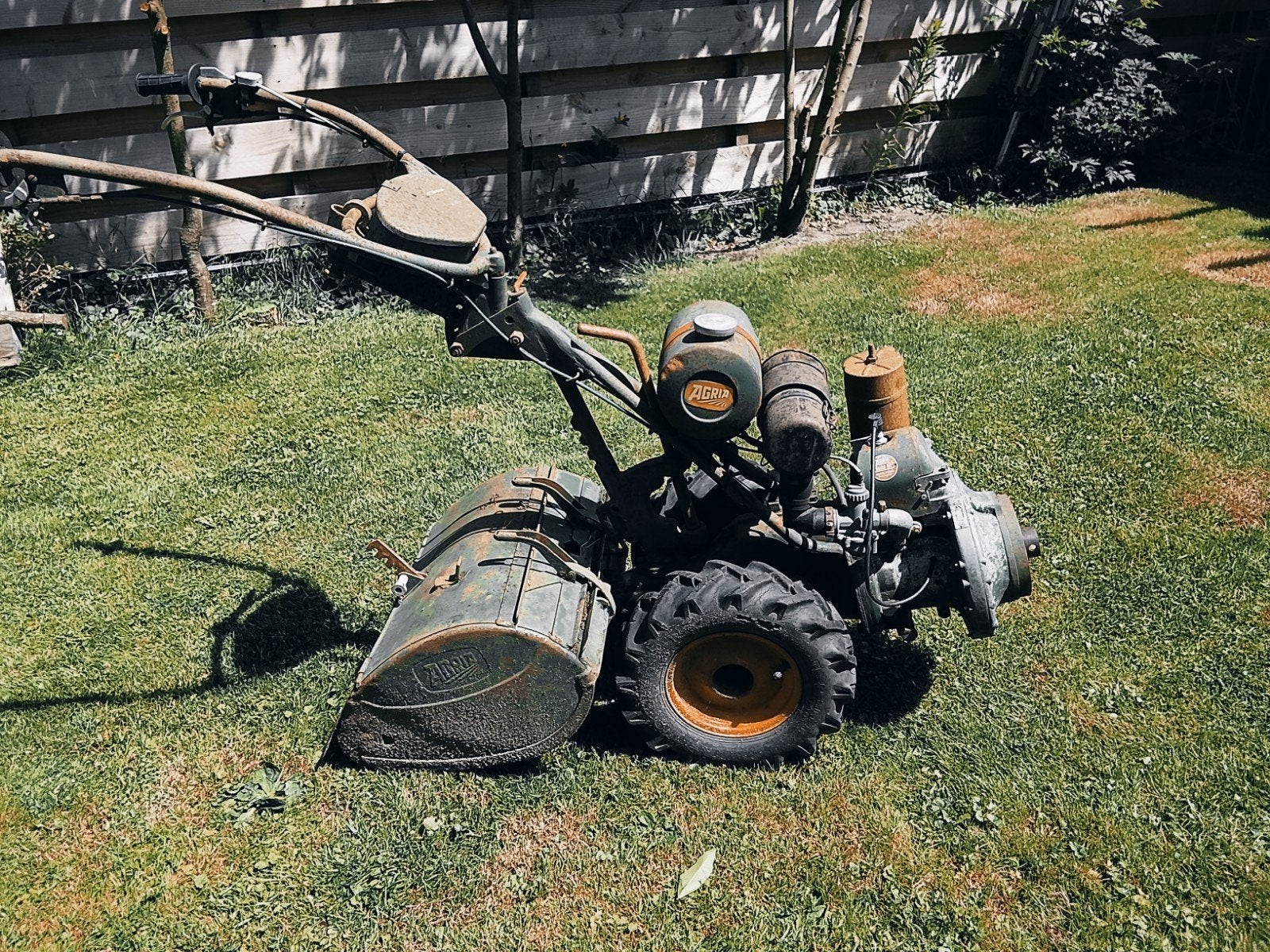 Agria 2600, Tuin en Terras, Hand-tuingereedschap, Ophalen of Verzenden, Gebruikt