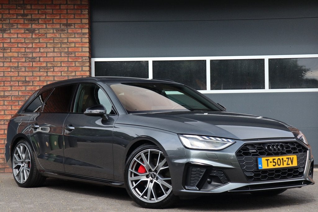 Audi A4 Avant 45 TFSI quattro S edition, Pano, RS-stoelen, Auto's, Audi, Automaat, 15 km/l, Gebruikt, 4 cilinders